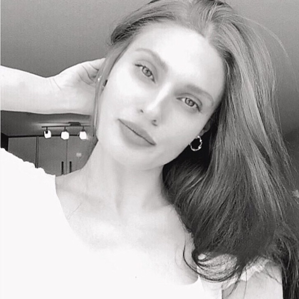 Meet your Posher, Zoé